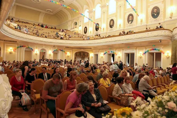 Успели за год