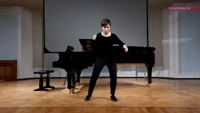 М. Бениньо. «Это не мяч» для body percussion, записи и пантомимы