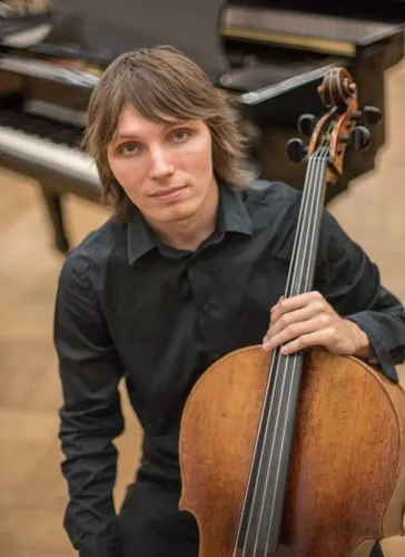 Арсений Безносиков