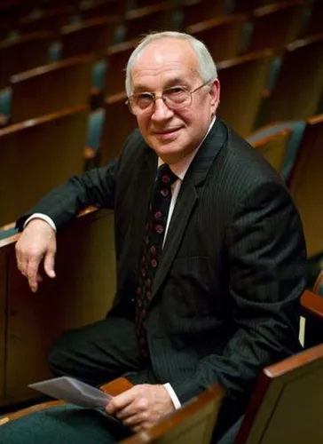 Станислав Калинин