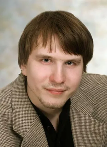 Николай Хруст