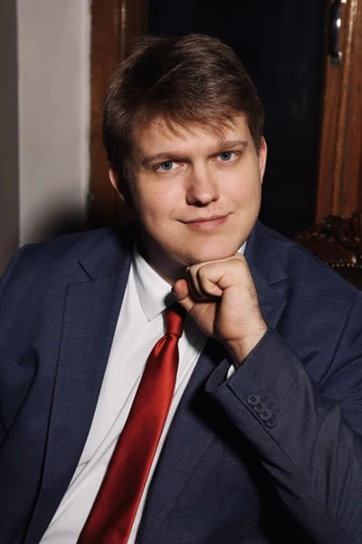 Худяков Олег