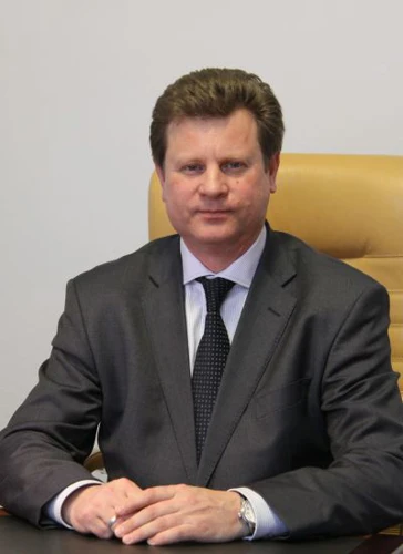 Антонов Роман