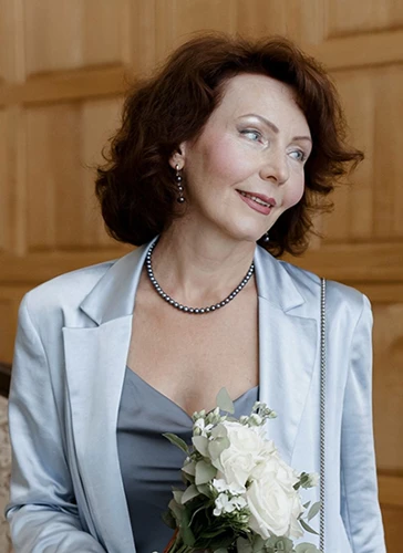 Елисеева Валентина