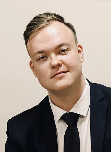 Комаров Алексей