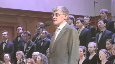 Выступление Ю. Исмагилова на благотворительном вечере