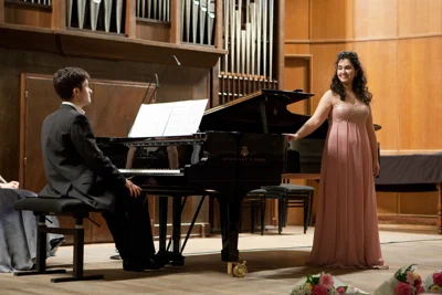 Лауреаты I премии конкурса «Piano & Voice» Альбина Латипова (сопрано) и Алексей Демченко (фортепиано)