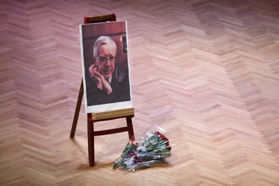 В Большом зале Московской консерватории состоялся Гала-концерт фестиваля к 90-летию со дня рождения Льва Николаевича Наумова. В концерте приняли участие ученики и коллеги профессора.