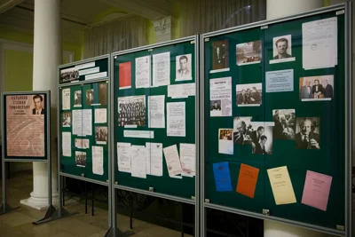 Выставка к 100-летию С. Т. Кальянова