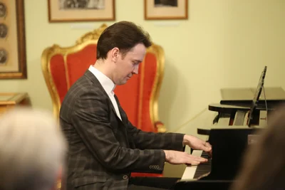 Бетховен. Фортепианная соната №25 соль мажор, op. 79. Исполняет Кирилл Кашунин
