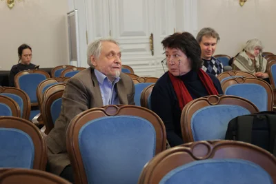 Доктор искусствоведения, профессор кафедры истории русской музыки Московской консерватории Н.Г. Денисов и кандидат искусствоведения Н.В. Балуева на Международной научно-практической конференции «Русская церковная музыка рубежа XIX – XX веков. К 150-летнему юбилею С.В. Рахманинова»