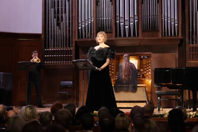 Дж. Каччини. «Ave Maria» (обр. О. Янченко). Исполняют Александра Дурсенева (меццо-сопрано), Олеся Ростовская (орган), Александр Костин (труба)