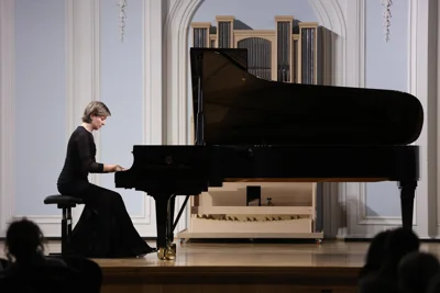 Елена Тарасова (фортепиано). Концертные этюды