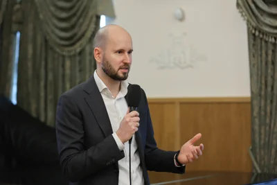 Творческая встреча с директором Московского государственного академического камерного хора Евгением Васильевичем Стодушным. Зал им. Н. Я. Мясковского