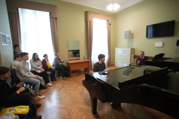 Открытый урок профессора А.С. Струкова