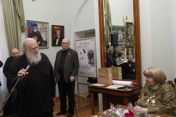 Выставка «Хранитель времени» (живопись — графика — гобелен). 