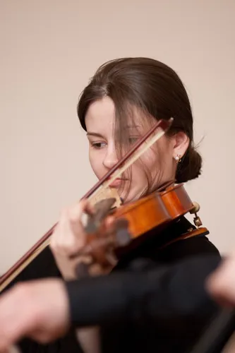 «Rusquartet». Евгения Зубова (альт)