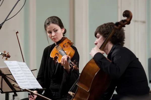 «Rusquartet». Евгения Зубова (альт), Александр Дулов (виолончель).
