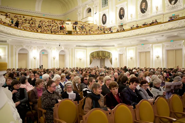 Ассоциация выпускников Московской консерватории «Alma Mater» представляет: Эдуард Кунц (фортепиано). Сольный концерт в Большом зале Московской консерватории.