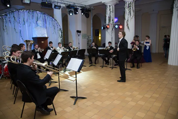 Выступление Brass-ансамбля Московской консерватории под управлением Я. Белякова.