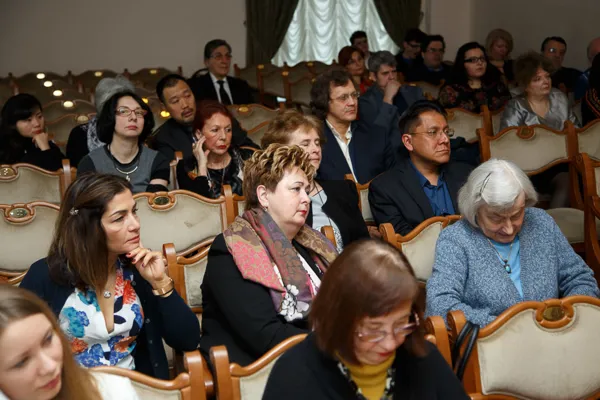 В концертном зале имени Н.Я. Мясковского открылась Международная научно-практическая конференция «Инновационное пространство музыкальной науки и практика», посвященная 25-летию кафедры междисциплинарных специализаций музыковедов и юбилею В.Н. Холоповой.