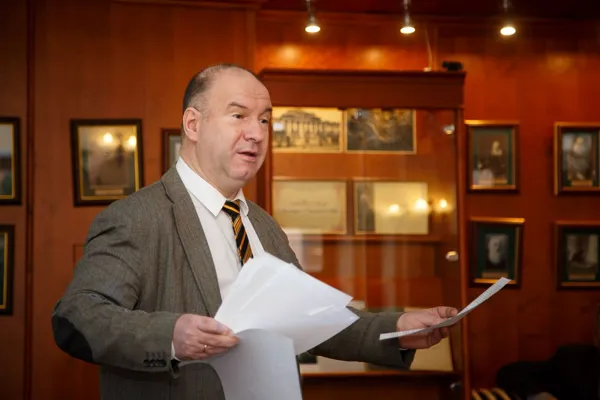 Алексей Павлович Козырев (Московский государственный университет имени М.В. Ломоносова) выступает с докладом «П.И. Чайковский и философы».