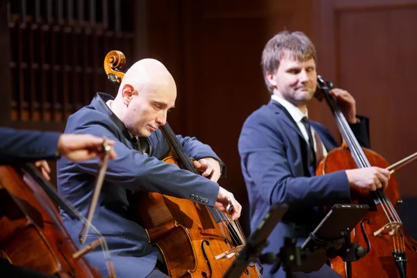 IX Международный виолончельный фестиваль «Vivacello». «Rastrelli Cello Quartet»: Михаил Дегтярёв (виолончель), Кирилл Тимофеев (виолончель).