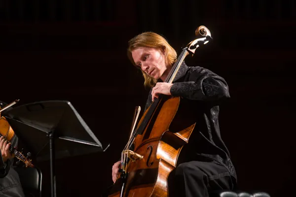 Сергей Антонов (виолончель)