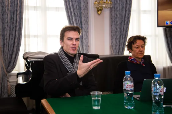 Синхронный перевод – Сергей Чирков («Студия новой музыки»)