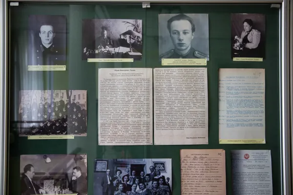 В фойе первого учебного корпуса проходит выставка к 125-летию доктора искусствоведения, Заслуженного деятеля искусств РСФСР, профессора Юрия Николаевича Тюлина