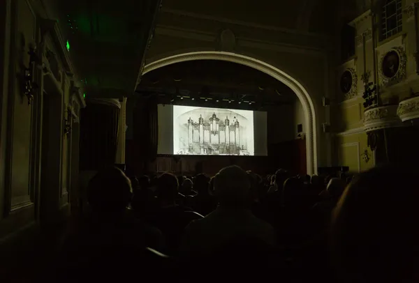 Премьера полнометражного документально-художественного фильма «Симфония органа», посвящённого истории создания и реставраций органа Большого зала консерватории в Большом зале консерватории