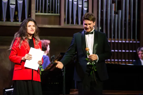 Лауреаты III премии конкурса дуэт «Just a Duo»: Тамара Куделич, Сергей Севастьянов (Россия)