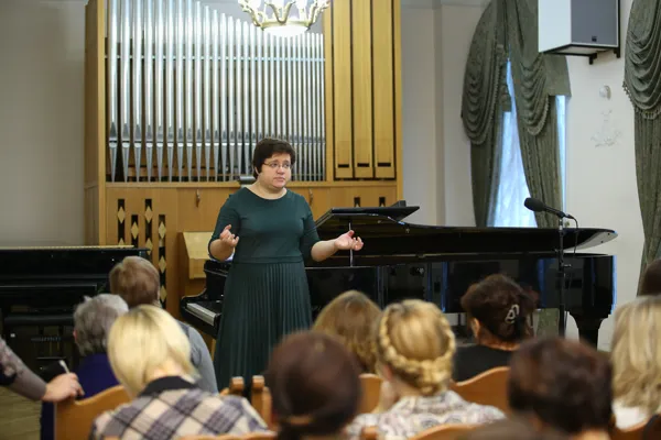 «Основы барочной стилистики»: мастер-класс профессора кафедры клавишных инструментов Московской консерватории Ольги Андреевны Филипповой. Зал им. Н.Я. Мясковского