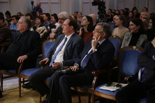 В Рахманиновском зале консерватории состоялся четырёхчасовой мастер-класс Народного артиста СССР, лауреата государственной премии СССР Владимира Минина