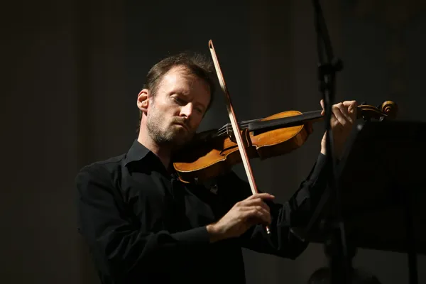 Алексей Гуляницкий (скрипка)