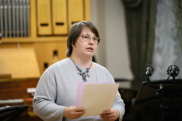 Концерт ведёт Марина Воинова