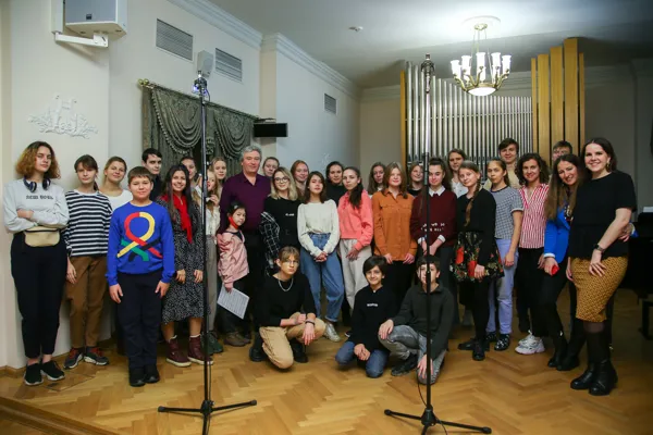 Большой Детский хор В.С. Попова и его художественный руководитель Анатолий Кисляков приступили к записи диска с детской музыкой композиторов Московской консерватории