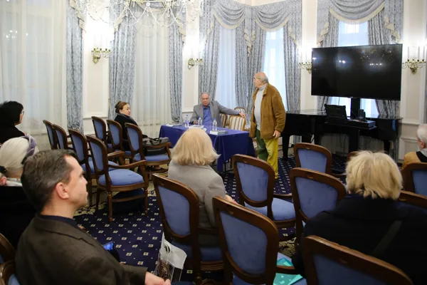 Презентация в Конференц-зале Московской консерватории книги Бруно Монсенжона «Маэстро-чародей. Беседы с Геннадием Рождественским»