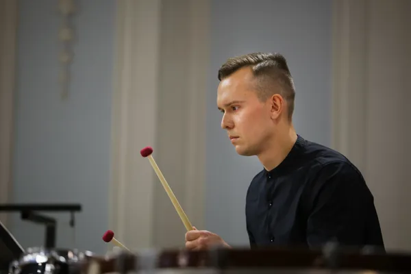 Павел Бессонов (ударные)