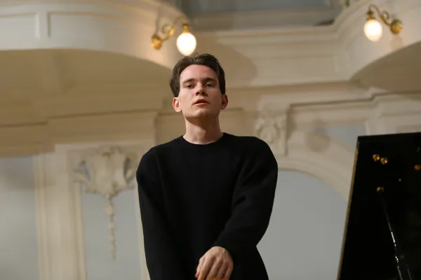 Дмитрий Баталов (фортепиано)