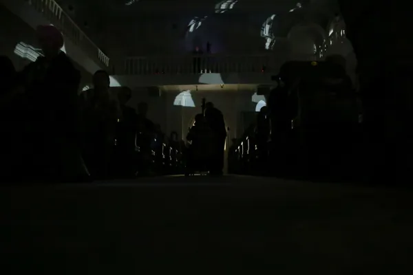 Джеймс Тенни. In a large, open space для 12 и более инструментов (1994). Российская премьера. Исполняет Ансамбль «Студия новой музыки»