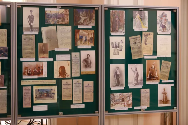 Выставка к 180-летию Саввы Мамонтова, подготовленная Архивом консерватории, экспонируется в фойе Большого зала