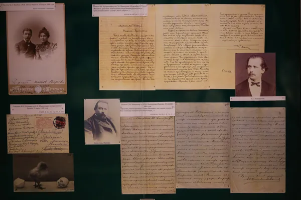 Выставка к 180-летию Саввы Мамонтова, подготовленная Архивом консерватории, экспонируется в фойе Большого зала
