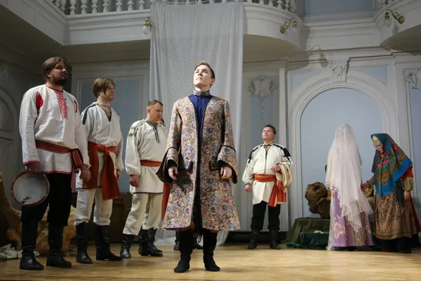 Князь — Владислав Жидов (тенор)