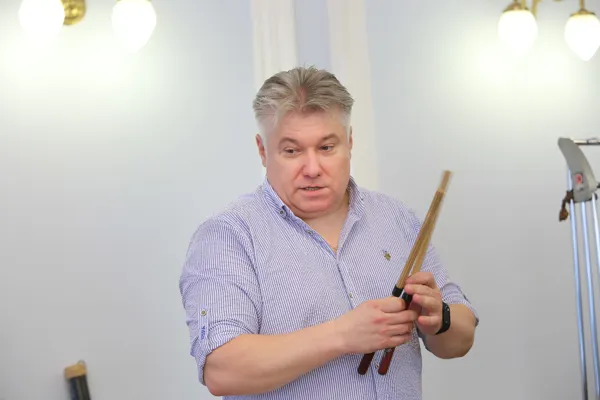 Солист ансамбля «Студия новой музыки» Андрей Никитин (ударные)