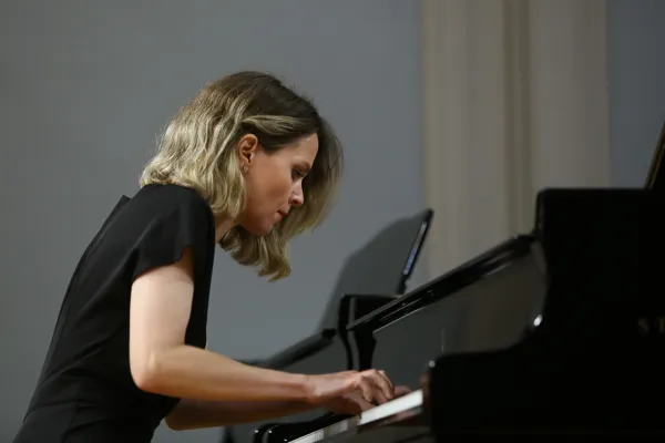Елена Попкова (фортепиано)