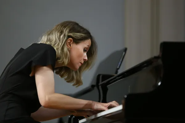 Елена Попкова (фортепиано)