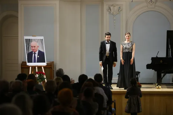 Концерт памяти создателя и бессменного руководителя Музея-заповедника С.В. Рахманинова «Ивановка» Александра Ермакова. Рахманиновский зал