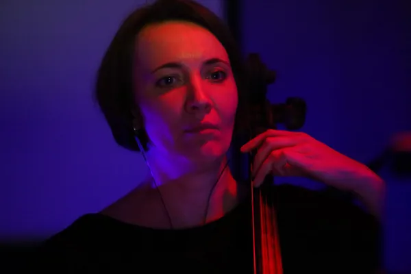 Юлия Мигунова (виолончель)