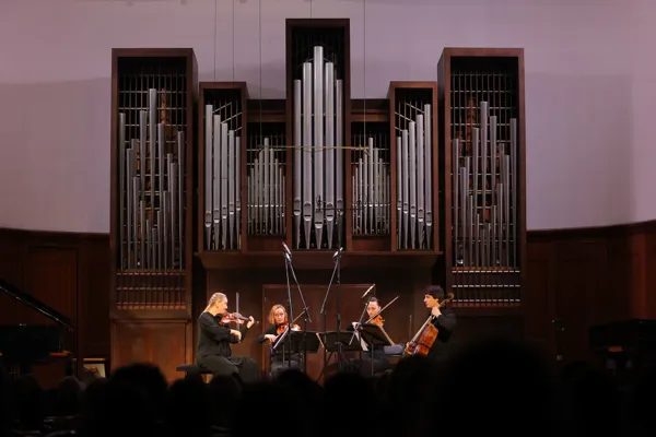 На сцене Малого зала «Rusquartet»